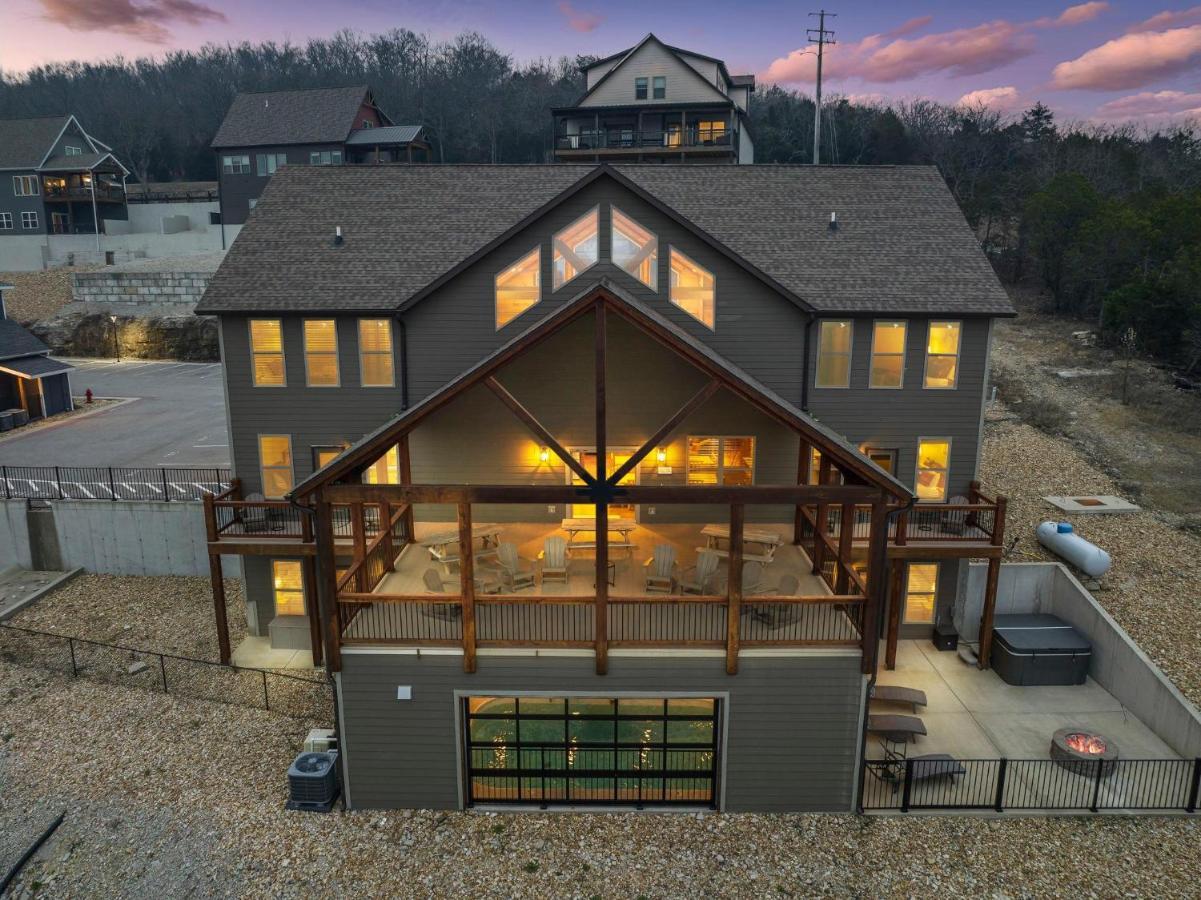 Chateau On The Cove Branson Luaran gambar