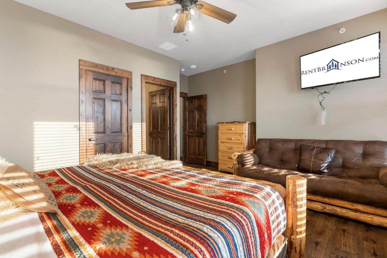 Chateau On The Cove Branson Luaran gambar