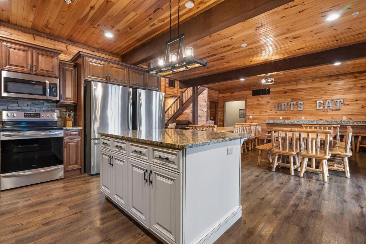 Chateau On The Cove Branson Luaran gambar