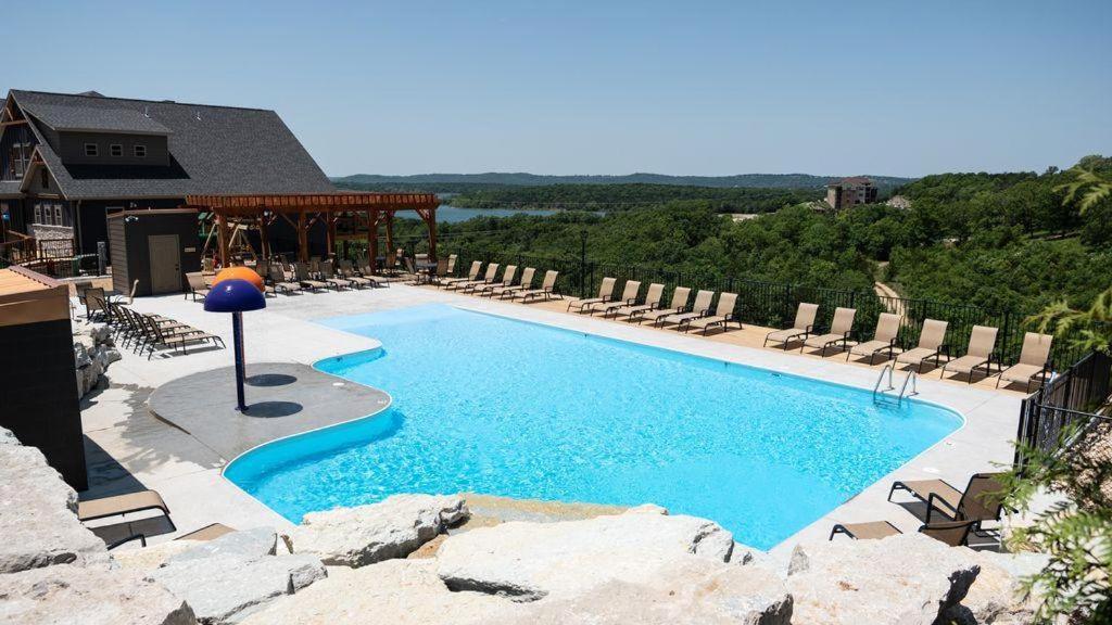 Chateau On The Cove Branson Luaran gambar