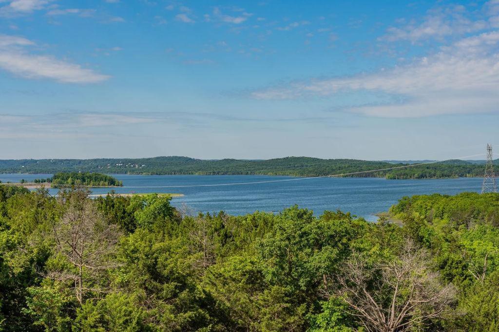 Chateau On The Cove Branson Luaran gambar
