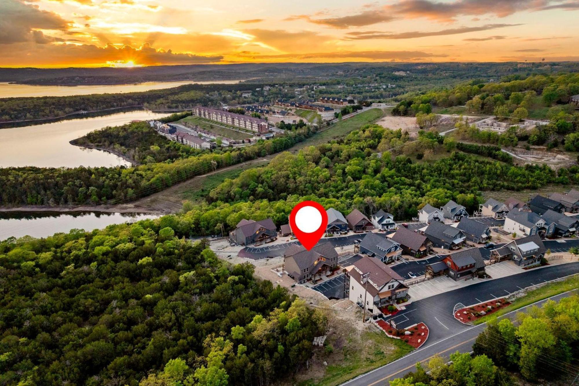 Chateau On The Cove Branson Luaran gambar